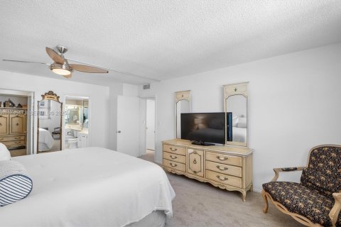 Copropriété à vendre à Hollywood, Floride: 2 chambres, 134.15 m2 № 1977114 - photo 14