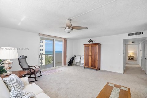 Copropriété à vendre à Hollywood, Floride: 2 chambres, 134.15 m2 № 1977114 - photo 3