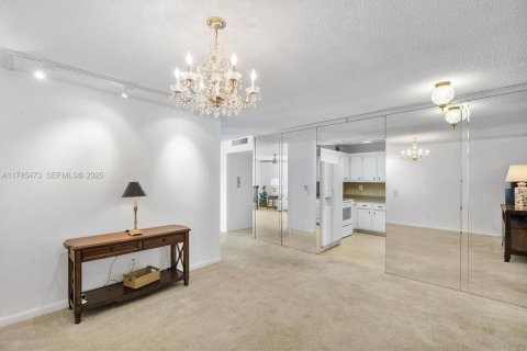 Copropriété à vendre à Hollywood, Floride: 2 chambres, 134.15 m2 № 1977114 - photo 8
