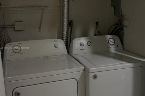 Appartement à louer à Sunrise, Floride: 2 chambres, 98.85 m2 № 2025661 - photo 29