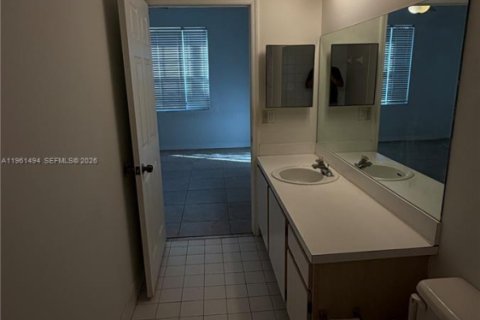 Appartement à louer à Sunrise, Floride: 2 chambres, 98.85 m2 № 2025661 - photo 18