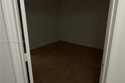 Appartement à louer à Sunrise, Floride: 2 chambres, 98.85 m2 № 2025661 - photo 5