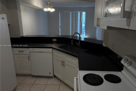Appartement à louer à Sunrise, Floride: 2 chambres, 98.85 m2 № 2025661 - photo 8