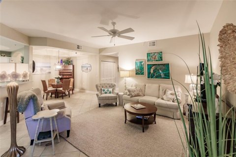 Condominio en venta en Naples, Florida, 2 dormitorios, 125.98 m2 № 2219014 - foto 9