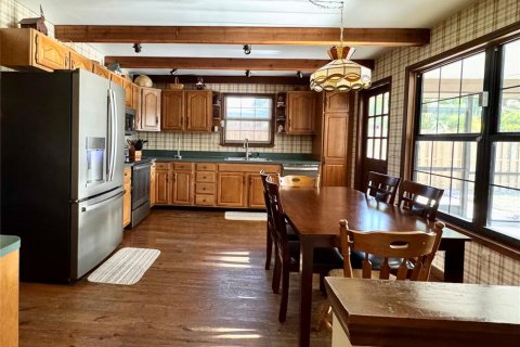 Villa ou maison à louer à Bradenton, Floride: 4 chambres, 249.63 m2 № 1894127 - photo 6