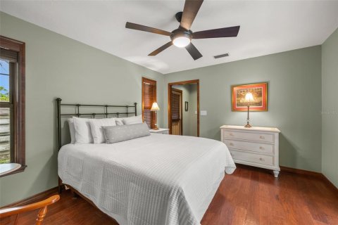 Villa ou maison à louer à Bradenton, Floride: 4 chambres, 249.63 m2 № 1894127 - photo 18