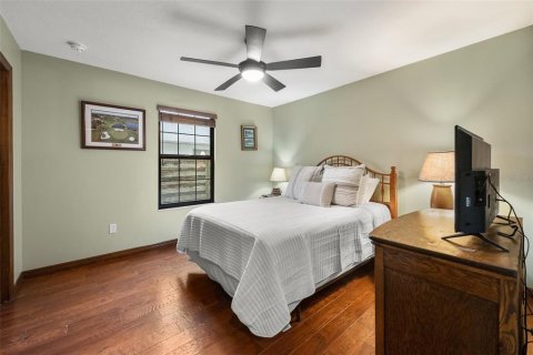 Villa ou maison à louer à Bradenton, Floride: 4 chambres, 249.63 m2 № 1894127 - photo 15