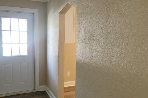 House in Saint Petersburg, Florida 2 bedrooms, 123.75 sq.m. № 1871220 - photo 15