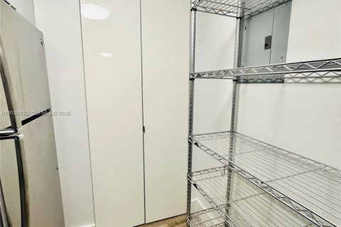 Copropriété à louer à Miami Beach, Floride: 1 chambre, 63.82 m2 № 2089476 - photo 14