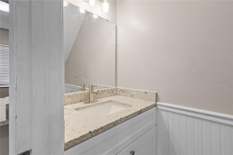 Touwnhouse à louer à Gainesville, Floride: 2 chambres, 94.39 m2 № 2406476 - photo 7