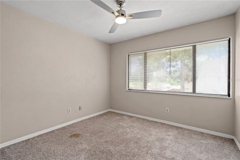Touwnhouse à louer à Gainesville, Floride: 2 chambres, 94.39 m2 № 2406476 - photo 11