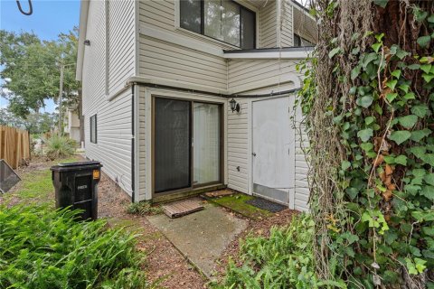 Touwnhouse à louer à Gainesville, Floride: 2 chambres, 94.39 m2 № 2406476 - photo 15