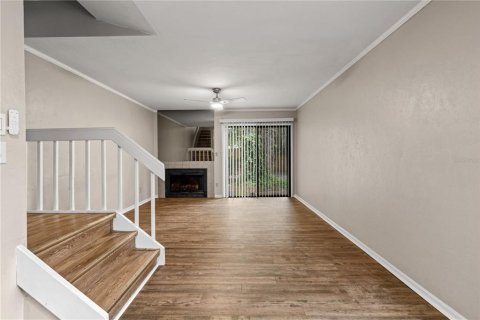 Touwnhouse à louer à Gainesville, Floride: 2 chambres, 94.39 m2 № 2406476 - photo 6