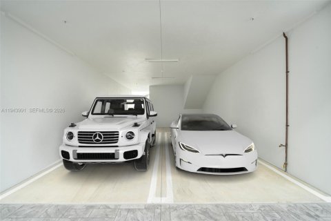 Townhouse in Miami, Florida 3 bedrooms, 144.18 sq.m. № 2000846 - photo 17