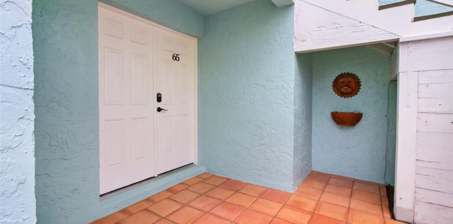 Condo in Indian Rocks Beach, Florida, 2 bedrooms  № 2314246