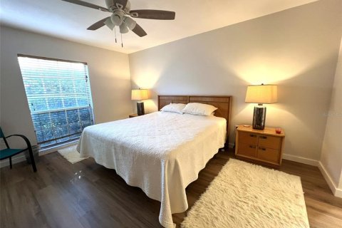 Condominio en alquiler en Sarasota, Florida, 2 dormitorios, 104.7 m2 № 1913470 - foto 8