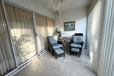 Copropriété à louer à Sarasota, Floride: 2 chambres, 104.7 m2 № 1913470 - photo 15