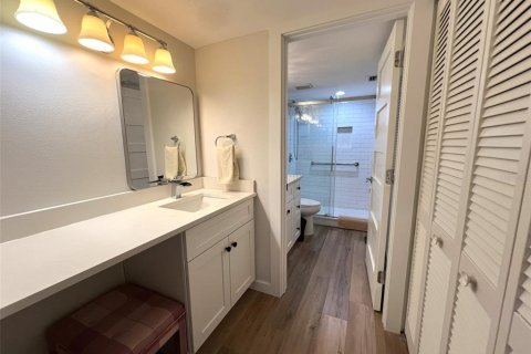 Condominio en alquiler en Sarasota, Florida, 2 dormitorios, 104.7 m2 № 1913470 - foto 10