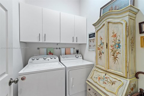 Villa ou maison à vendre à Palm City, Floride: 2 chambres, 124.3 m2 № 1972713 - photo 24