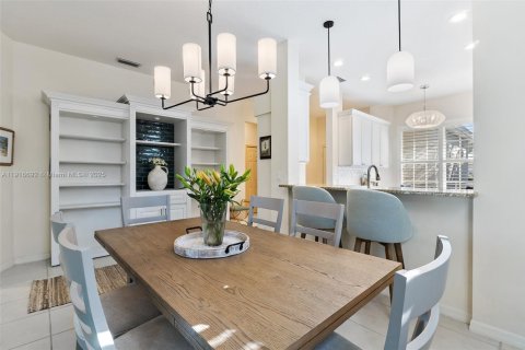 Villa ou maison à vendre à Palm City, Floride: 2 chambres, 124.3 m2 № 1972713 - photo 10