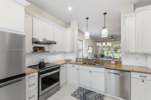 Villa ou maison à vendre à Palm City, Floride: 2 chambres, 124.3 m2 № 1972713 - photo 7