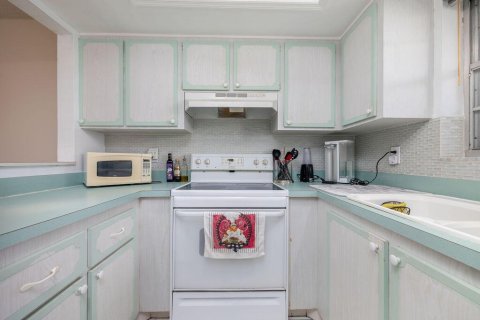 Condominio en venta en Stuart, Florida, 2 dormitorios, 93.37 m2 № 2177493 - foto 11