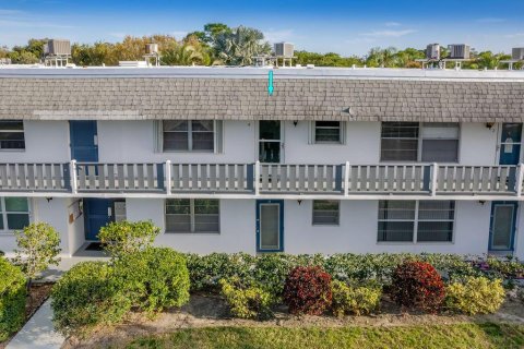 Condominio en venta en Stuart, Florida, 2 dormitorios, 93.37 m2 № 2177493 - foto 2