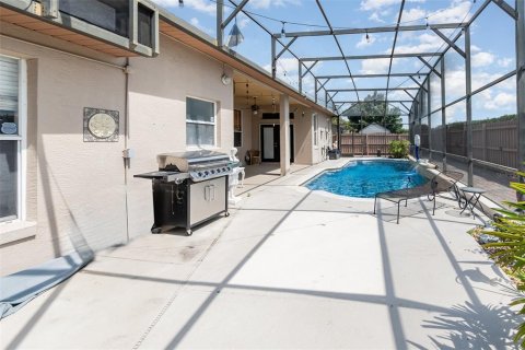 House in Orlando, Florida 4 bedrooms, 214.51 sq.m. № 1690347 - photo 27