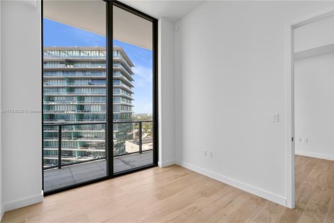 Condo in Miami, Florida, 1 bedroom  № 1860893 - photo 19