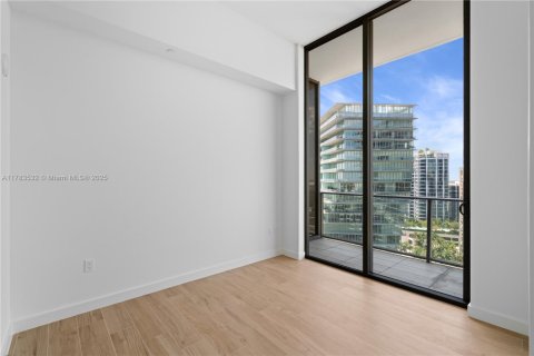 Condo in Miami, Florida, 1 bedroom  № 1860893 - photo 16