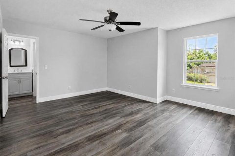 Casa en venta en Orlando, Florida, 4 dormitorios, 188.68 m2 № 2291159 - foto 11