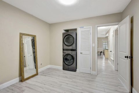 Casa en venta en Port St. Lucie, Florida, 4 dormitorios, 197.7 m2 № 2078088 - foto 23