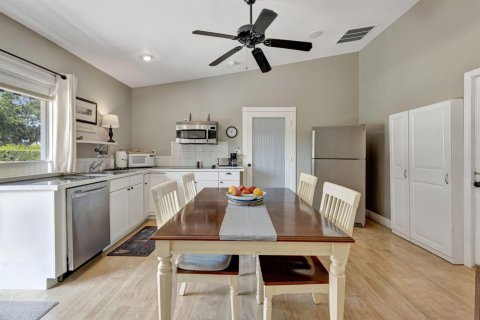 Casa en venta en Port St. Lucie, Florida, 4 dormitorios, 197.7 m2 № 2078088 - foto 30