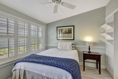 Casa en venta en Port St. Lucie, Florida, 4 dormitorios, 197.7 m2 № 2078088 - foto 20