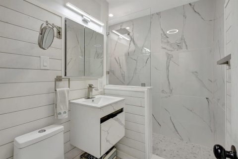 Casa en venta en Port St. Lucie, Florida, 4 dormitorios, 197.7 m2 № 2078088 - foto 22