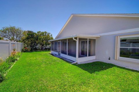 House in Orlando, Florida 3 bedrooms, 146.04 sq.m. № 1734791 - photo 19