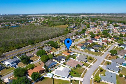 House in Orlando, Florida 3 bedrooms, 146.04 sq.m. № 1734791 - photo 3