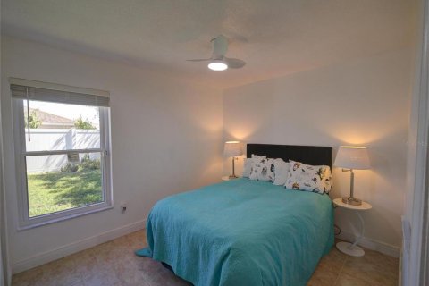 House in Orlando, Florida 3 bedrooms, 146.04 sq.m. № 1734791 - photo 27