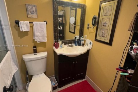House in West Palm Beach, Florida 1 bedroom, 63.55 sq.m. № 1725966 - photo 9