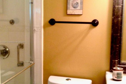 House in West Palm Beach, Florida 1 bedroom, 63.55 sq.m. № 1725966 - photo 7