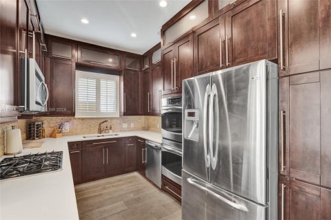 House in Miami Beach, Florida 3 bedrooms № 1764377 - photo 5