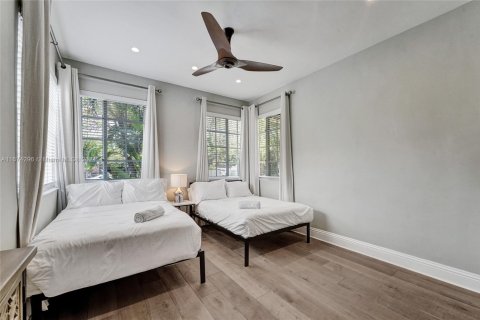 House in Miami Beach, Florida 3 bedrooms № 1764377 - photo 10