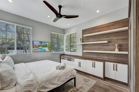 House in Miami Beach, Florida 3 bedrooms № 1764377 - photo 9