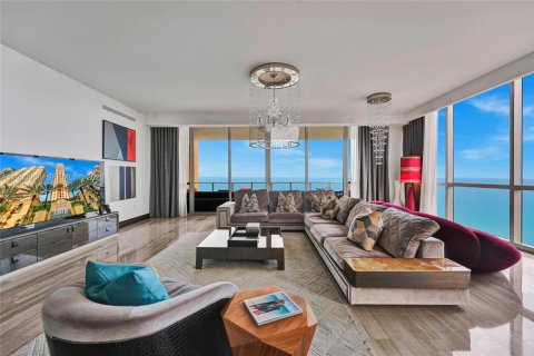 Copropriété à louer à Sunny Isles Beach, Floride: 4 chambres, 428.19 m2 № 2155142 - photo 18