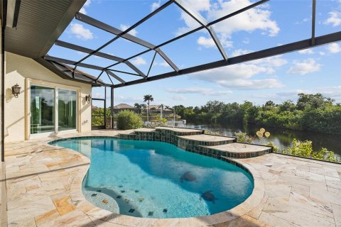 Casa en venta en Punta Gorda, Florida, 3 dormitorios, 251.67 m2 № 1388990 - foto 4