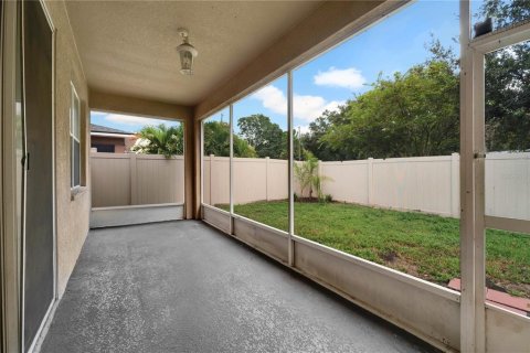 House in Riverview, Florida 3 bedrooms, 190.26 sq.m. № 1894704 - photo 28