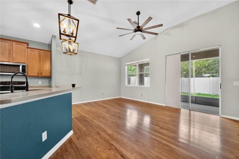 House in Riverview, Florida 3 bedrooms, 190.26 sq.m. № 1894704 - photo 13