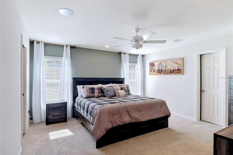 House in Haines City, Florida 4 bedrooms, 148.36 sq.m. № 2107782 - photo 22