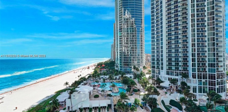 Condo à Sunny Isles Beach, Floride, 2 chambres № 1874402