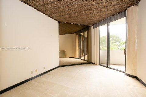 Condominio en venta en Aventura, Florida, 2 dormitorios, 141.21 m2 № 1965572 - foto 22